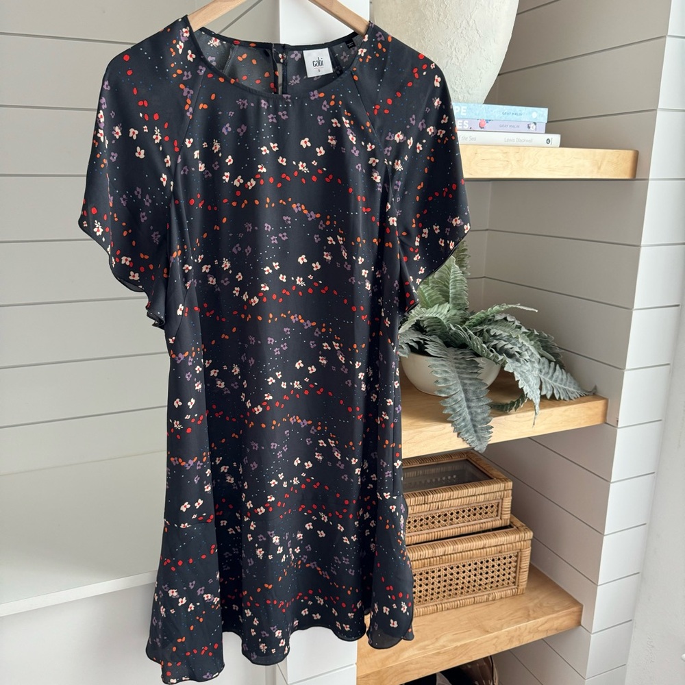 Cabi muse dress flutter sleeve | size S